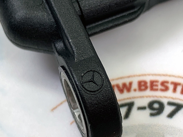 Датчик АБС задній лівий 4479056802 MERCEDES