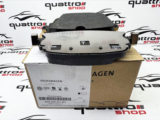 Колодки гальмові задні, дискові 4M0698451BH VAG