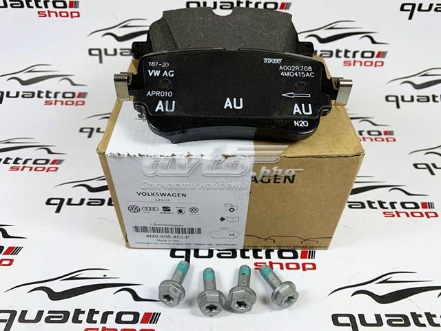 Комплект задніх колодок 4M0698451P VAG