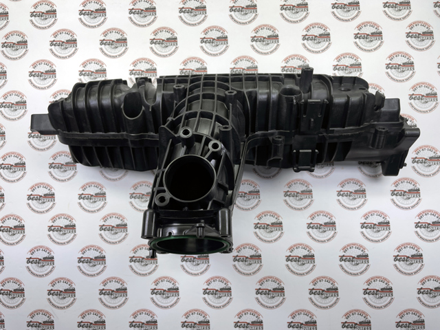 Колектор впускний 8250508 VOLVO