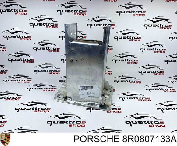 Кронштейн підсилювача переднього бампера 8R0807133A PORSCHE