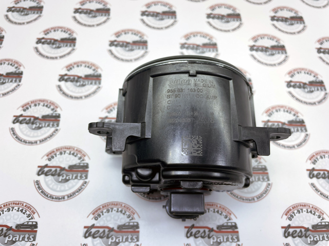 Фара протитуманна, ліва/права Сузукі Джимні