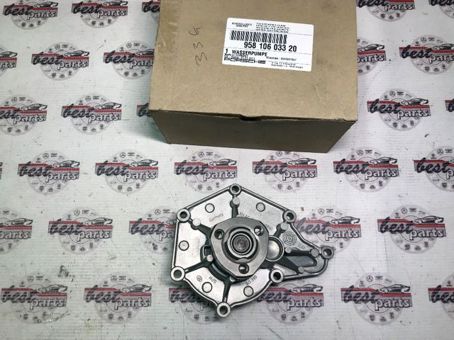 Помпа охолодження 95810603320 PORSCHE