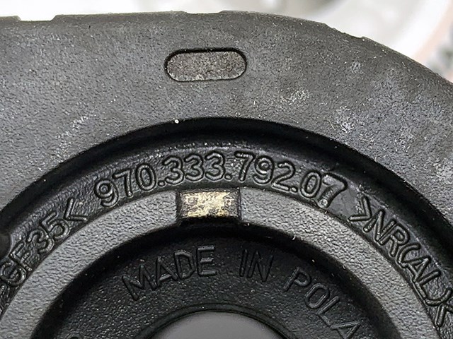 Втулка стабілізатора заднього 97033379207 PORSCHE