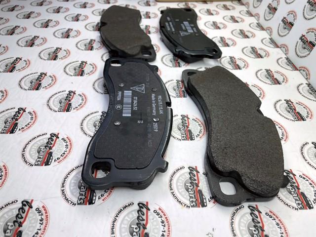 Колодки передні 992698151H PORSCHE