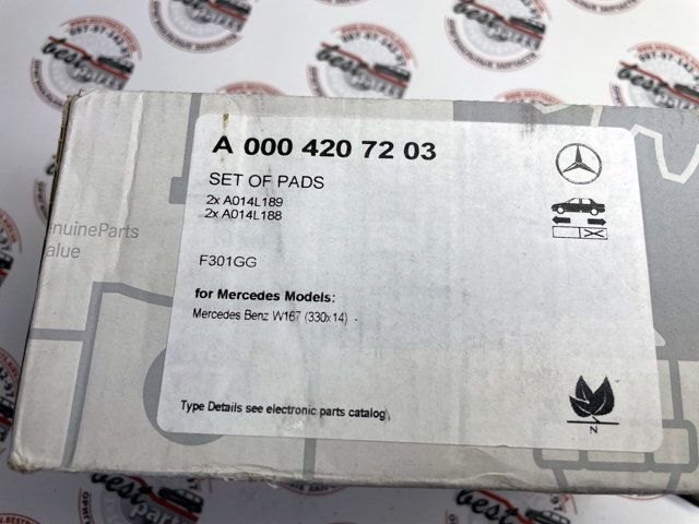 Комплект задніх колодок A0004207203 MERCEDES
