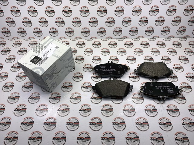 Колодки передні A0004209104 MERCEDES