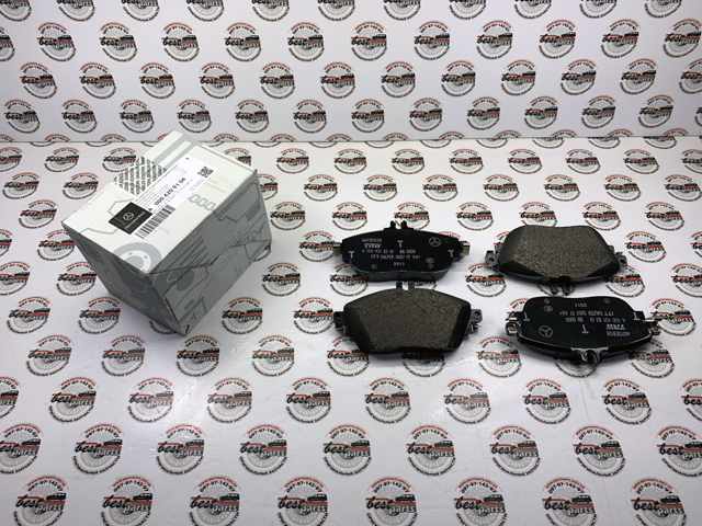 Колодки гальмівні передні, дискові A0064208520 MERCEDES