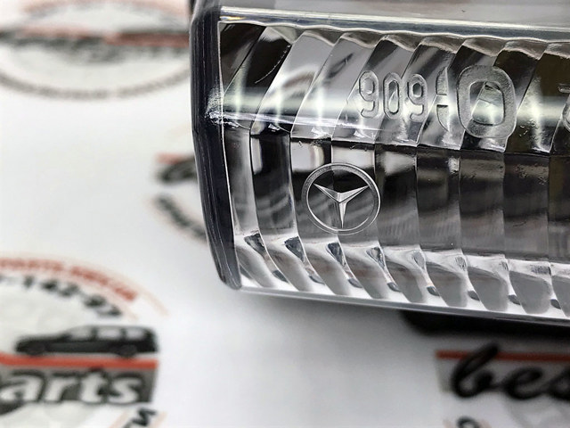 Ходові вогні, праві A0999065400 MERCEDES