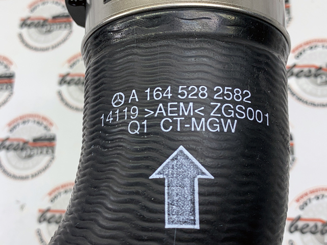 Трубка, що нагнітається A1645282582 MERCEDES