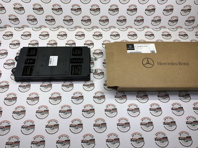 Блок керування сигналами SAM A1645406501 MERCEDES