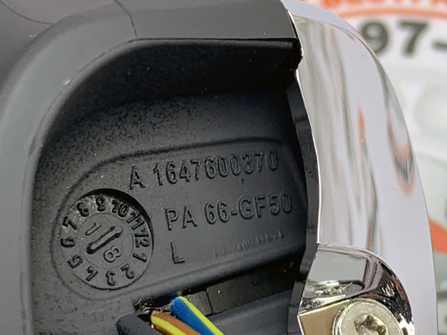 Ручка передніхї лівих дверей A16476003709999 MERCEDES