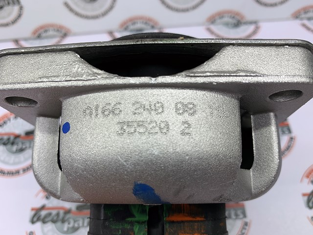 Подушка коробки передач A1662400818 MERCEDES
