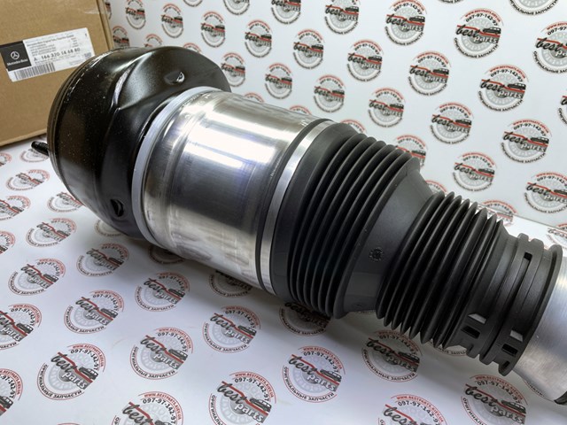 Амортизатор передньої підвіски A166320146880 MERCEDES