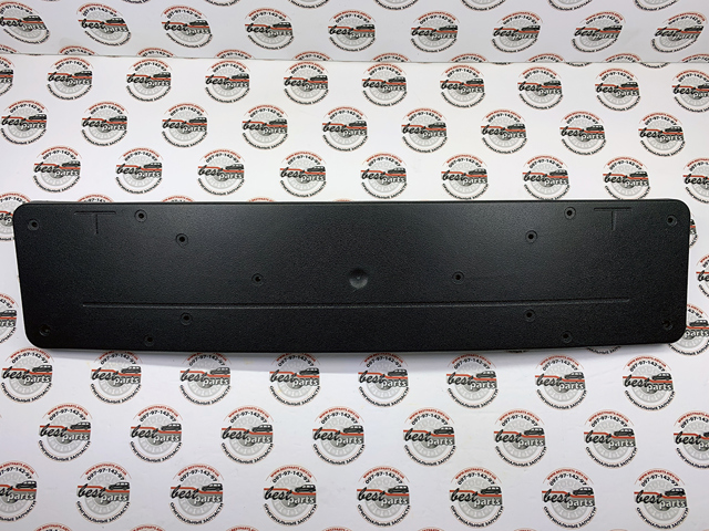 Кріплення переднього номера автомобіля A1668850181 MERCEDES
