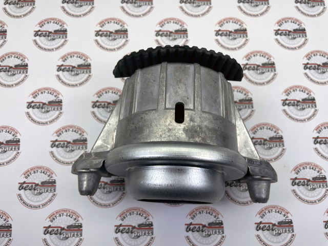 Подушка двигуна передня A204240431764 MERCEDES