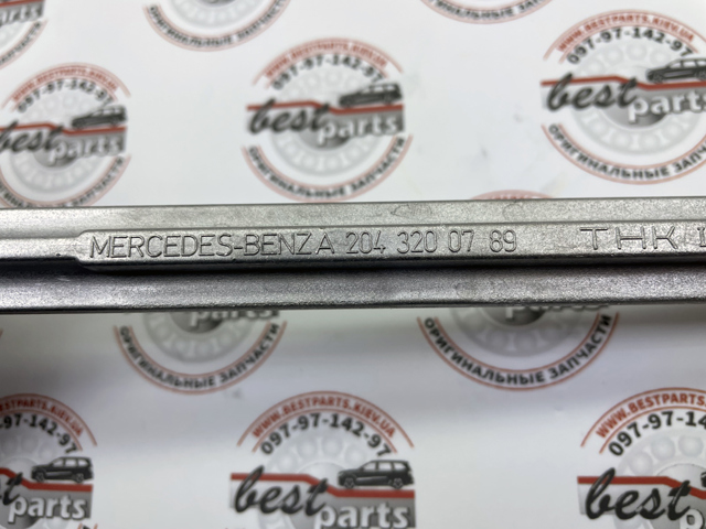 Яйця на стабілізаторі передні A2043200789 MERCEDES
