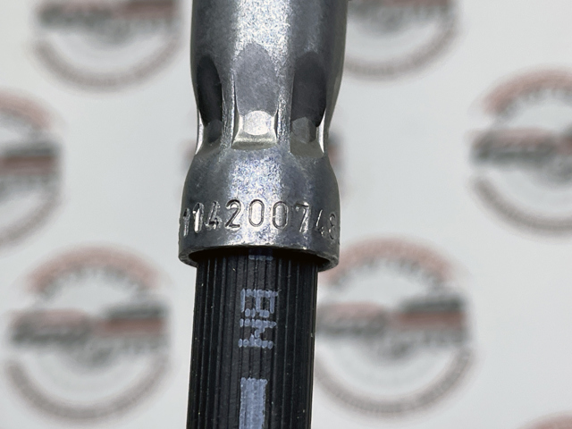 Шланг гальмівний передній A2114200248 MERCEDES