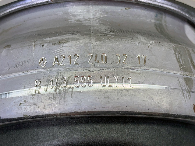 Подушка (опора) двигуна, ліва/права A2122402317 MERCEDES