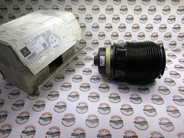Пневмоподушка задня A2123203725 MERCEDES
