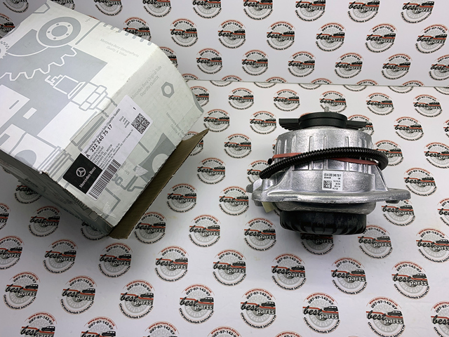 Ліва подушка двигуна A2222407517 MERCEDES