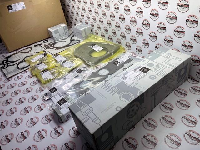 Комплект прокладок двигуна, повний A2720300613 MERCEDES