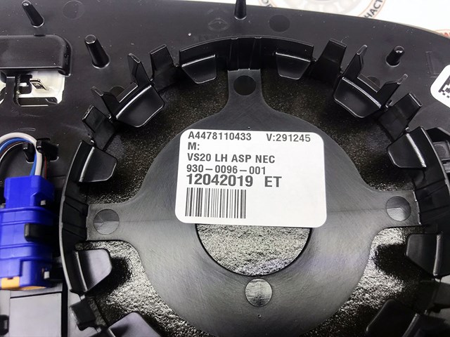 Скло дзеркала заднього виду, лівого A4478110433 MERCEDES