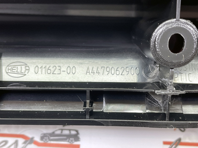 Додаткові задні стопи A4479062900 MERCEDES