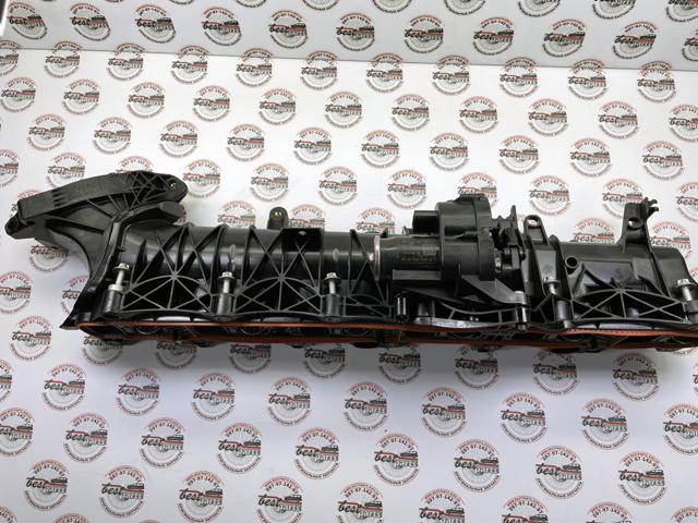 Рампа форсунок системи упорскування палива A6560902300 MERCEDES