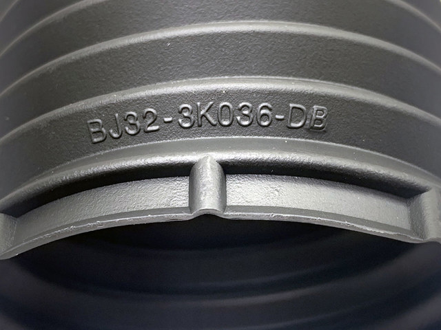 Пильник амортизатора переднього LR001143 LAND ROVER