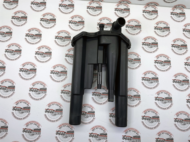 Клапан картерних газів LR013287 LAND ROVER