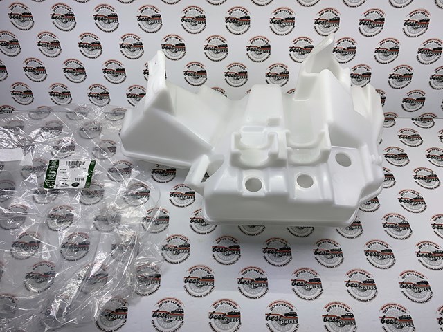 Бачок омивайки LR025760 LAND ROVER