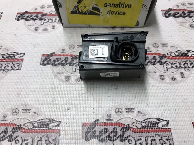 Камера заднього виду LR031815 LAND ROVER