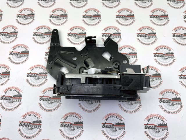 Замок задніх дверей, лівих LR078753 LAND ROVER