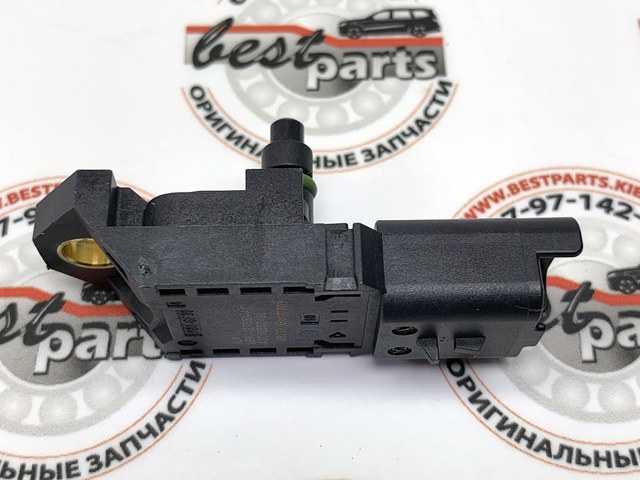 Датчик тиску повітря Форд Фокус II