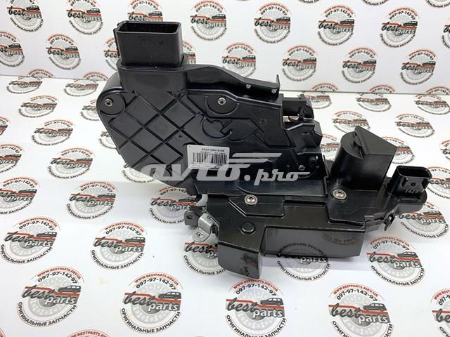 Замок задньої двері, лівої LR091351 LAND ROVER