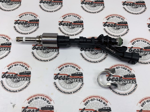 Форсунки електромагнітні LR105431 LAND ROVER