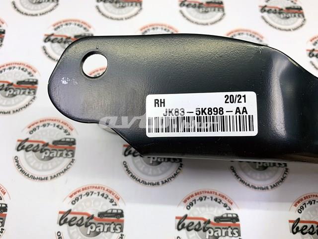 Балансир задній правий LR128496 LAND ROVER