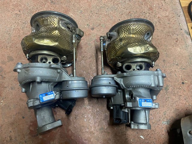 Турбонаддув 0P2145702D VAG