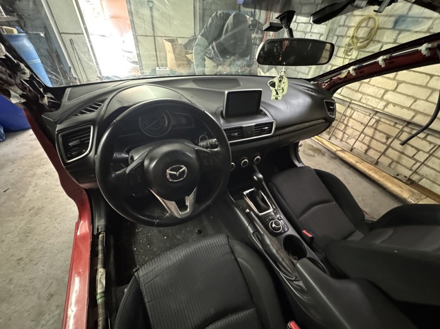 Приладова панель BJS760350A02 MAZDA