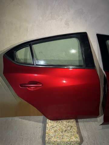 Двері пасажирські задні праві BJY07202XF MAZDA