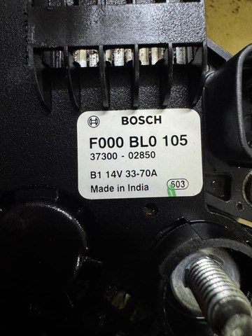 Генератор автомобільний F000BL0105 BOSCH