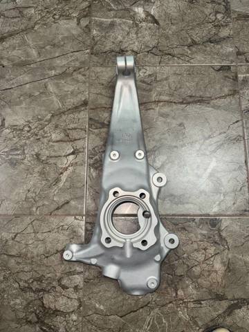 Цапфа поворотного кулака 31206884383 BMW