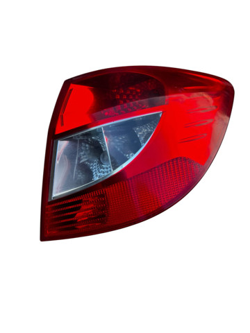 Ліхтар задній правий 8200700047 RENAULT