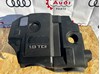 Кришка двигуна audi a4 b7 декоративна 038103925FD