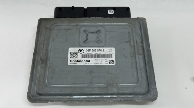 Комп'ютер двигуна 03F906070S VAG