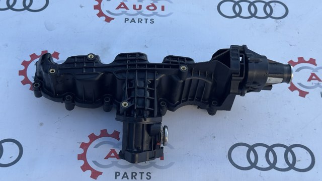 Колектор впускний 03L129711AQ VAG