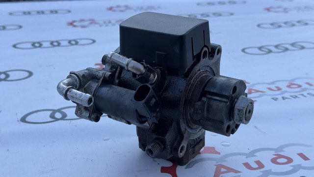 Насос паливний високого тиску 03L130755E VAG