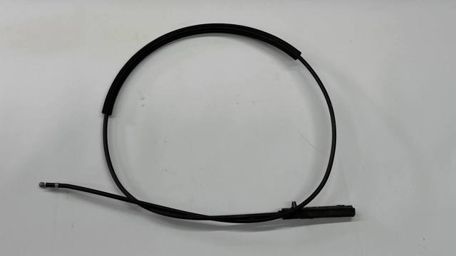 Трос відкриття капота, задній 3T0823535A VAG