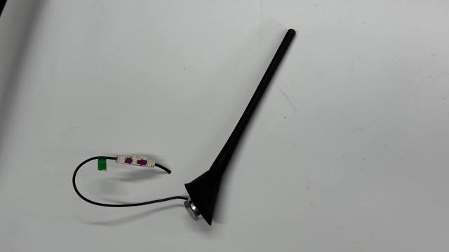Антена на дах 6R0035501 VAG